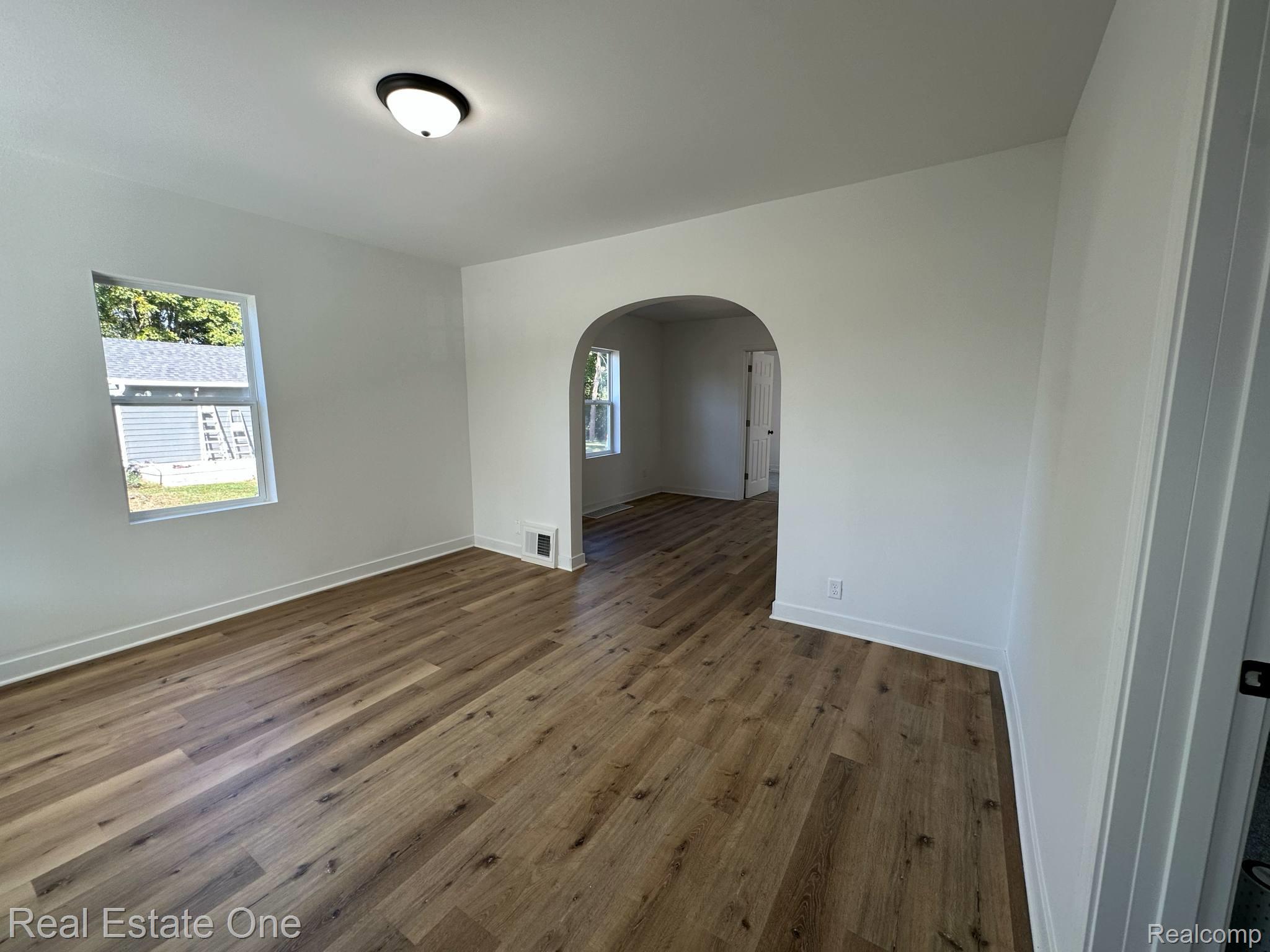 6089 Lapeer Road