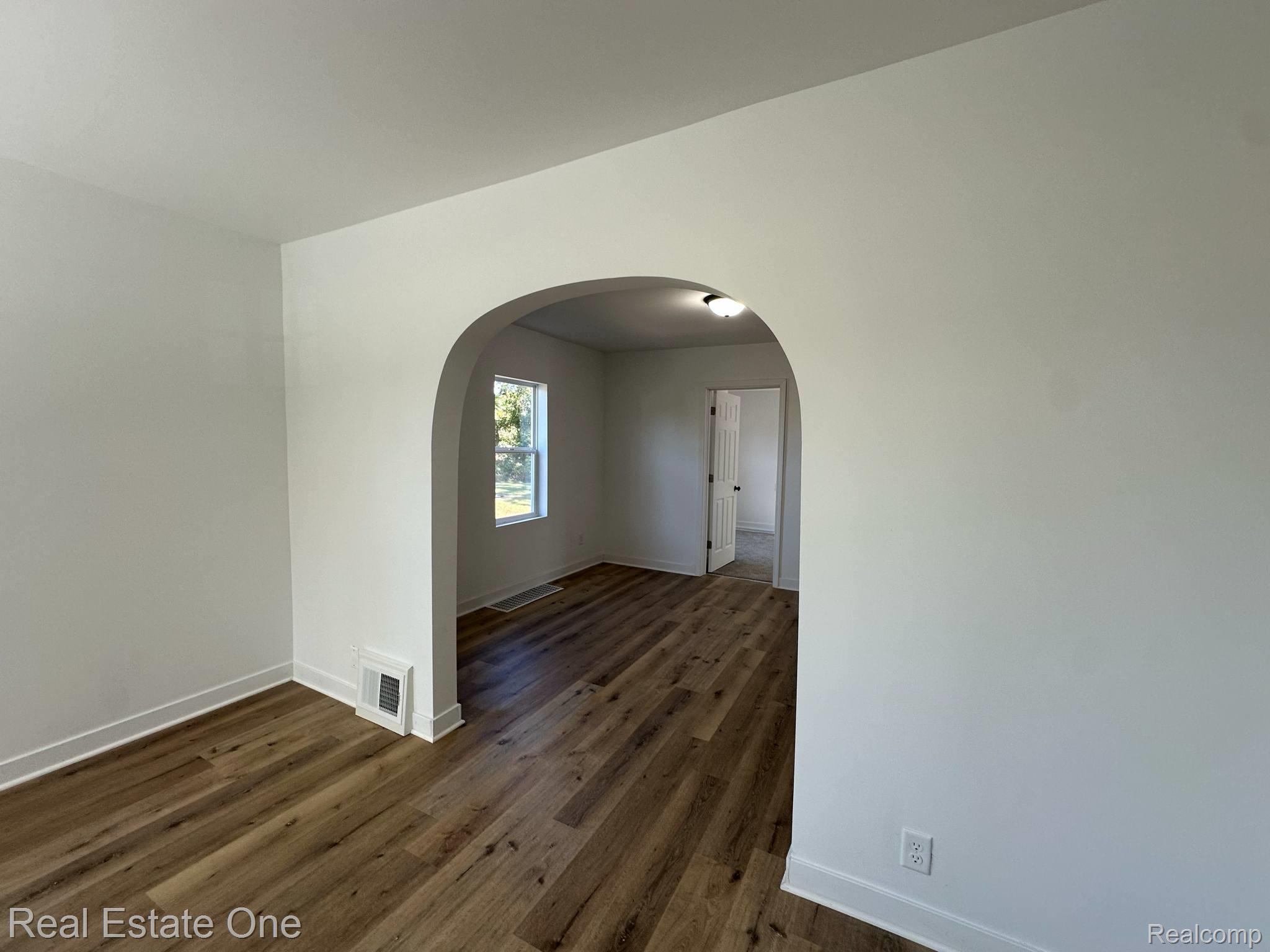 6089 Lapeer Road