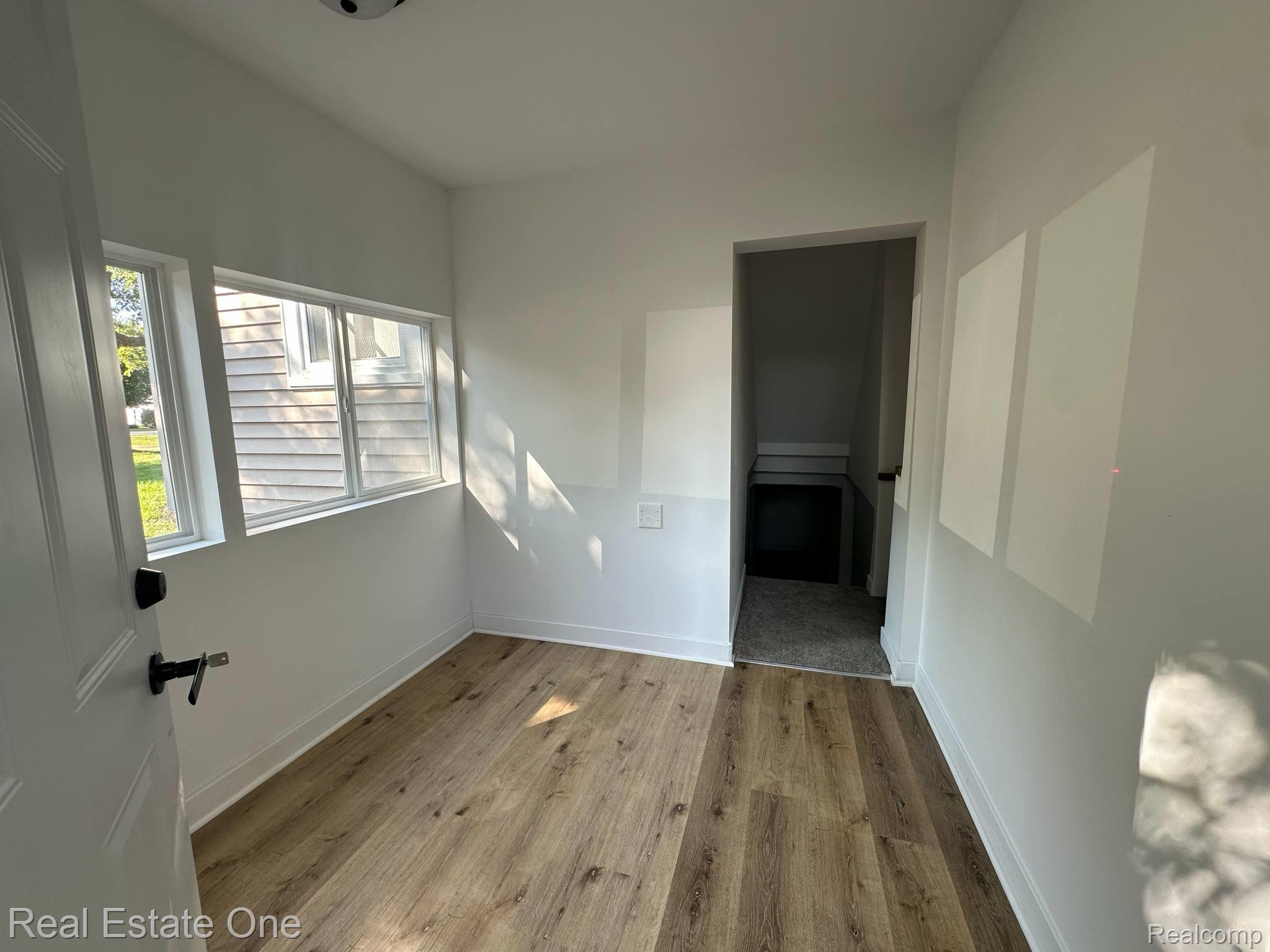 6089 Lapeer Road
