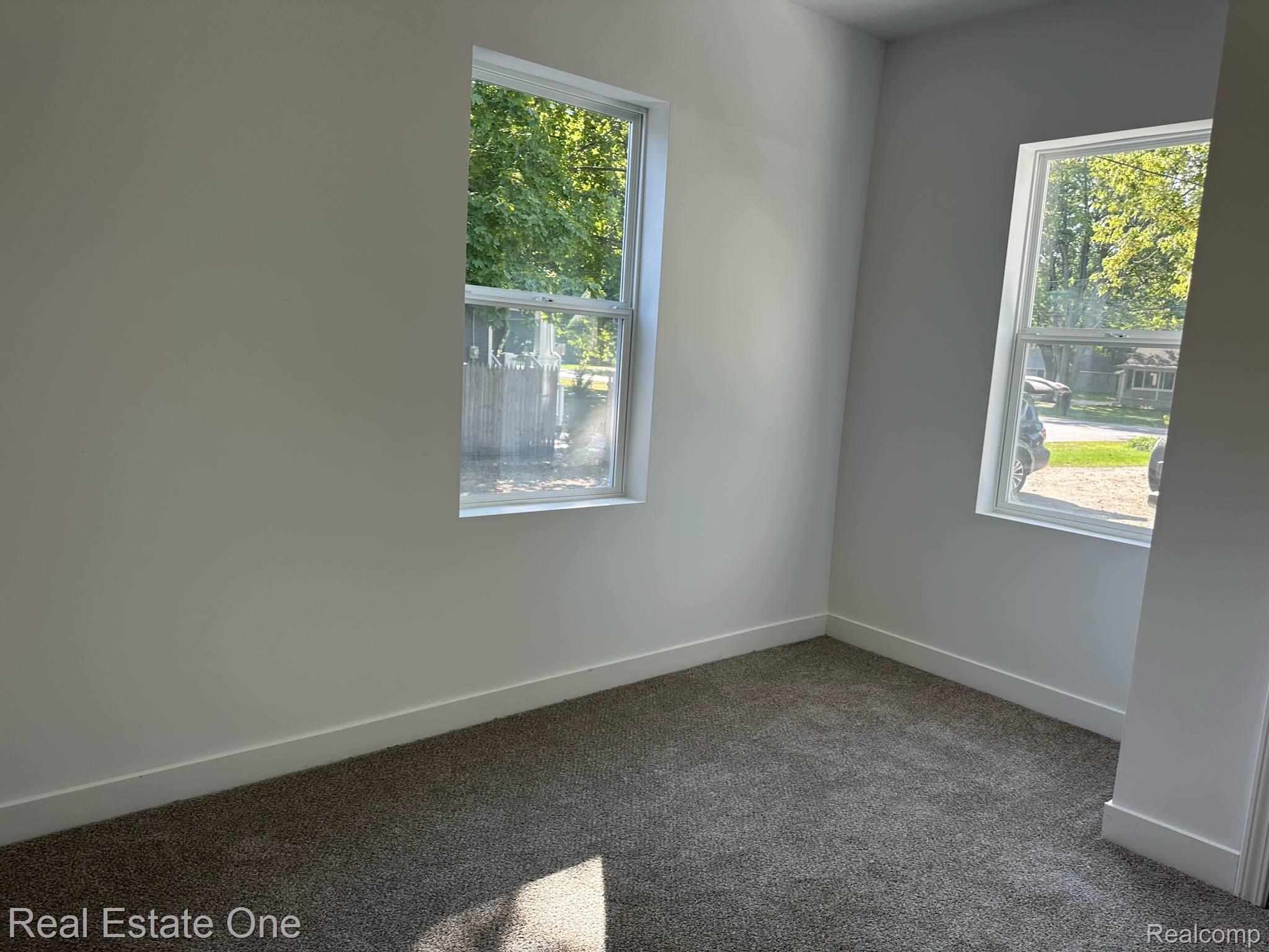 6089 Lapeer Road