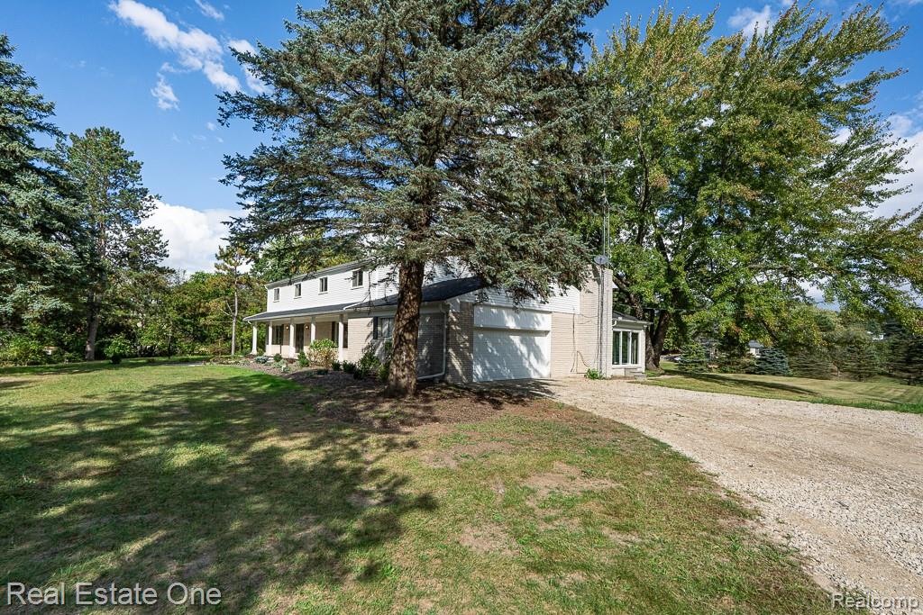 2995 Hadden Road