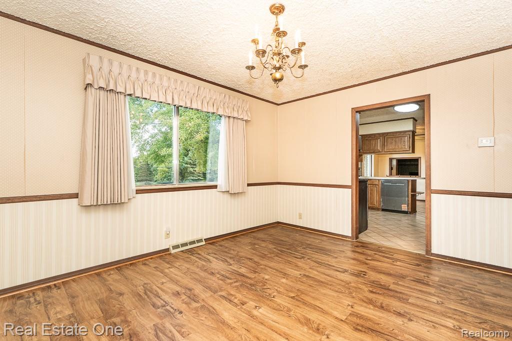 2995 Hadden Road