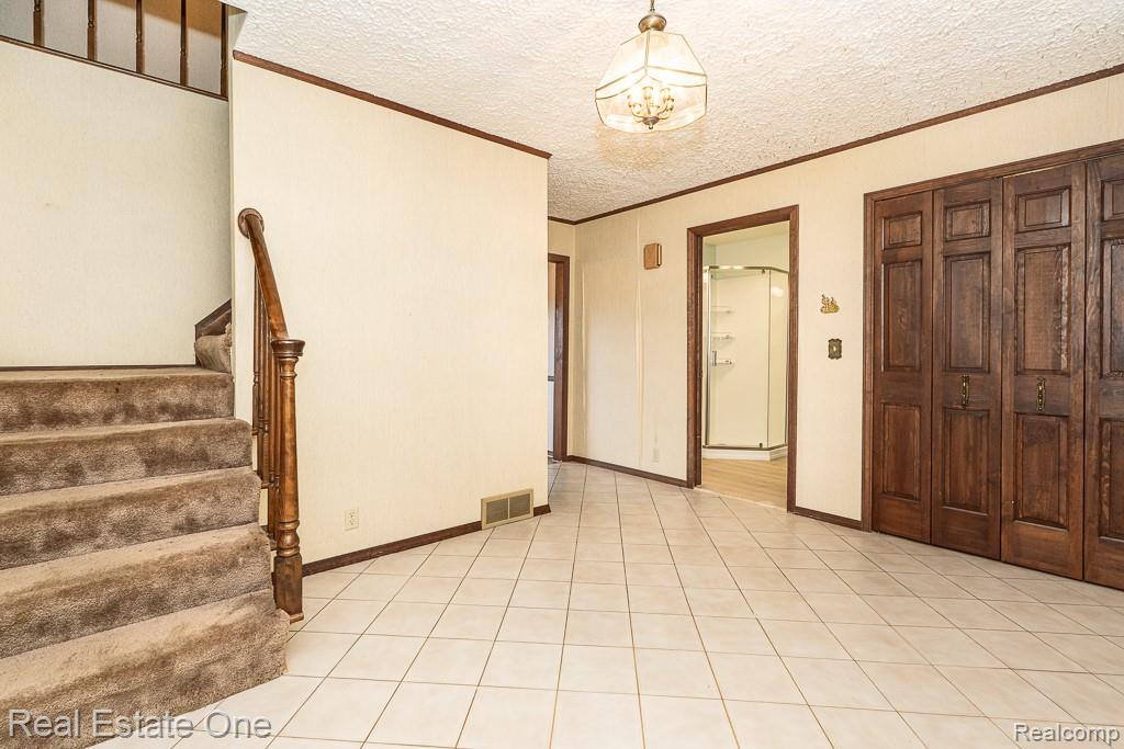 2995 Hadden Road