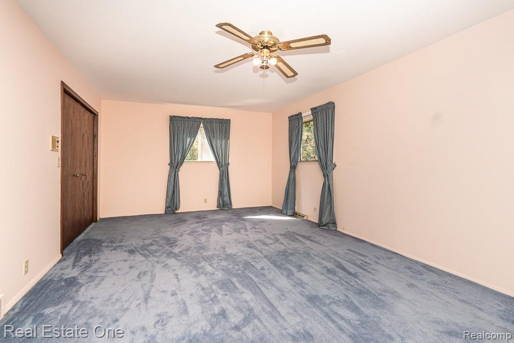 2995 Hadden Road