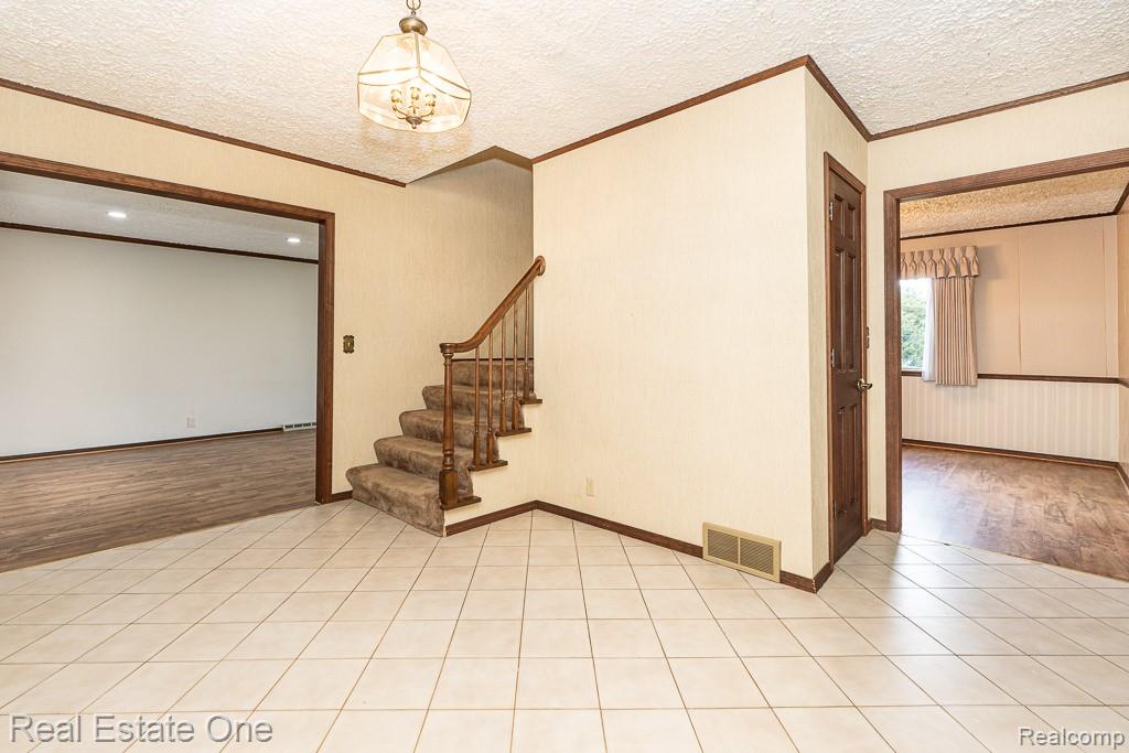 2995 Hadden Road