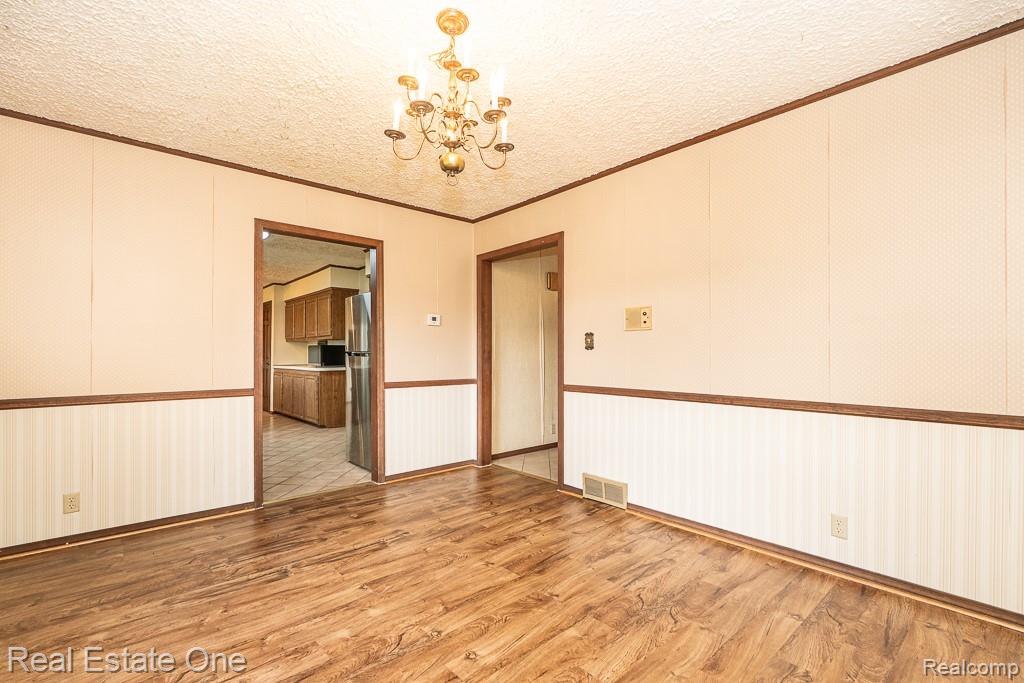 2995 Hadden Road