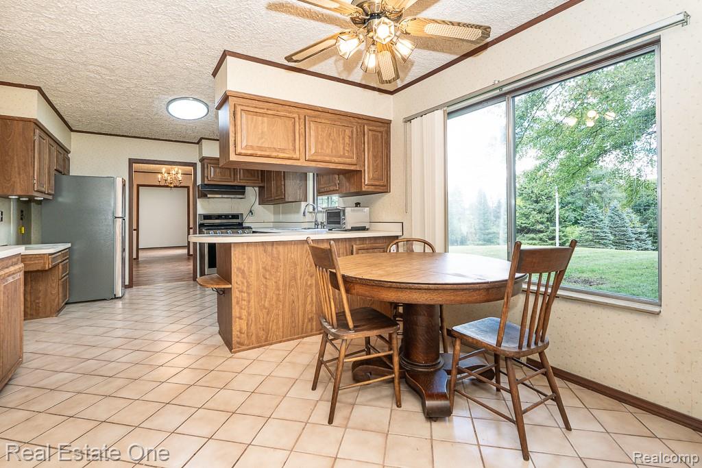 2995 Hadden Road