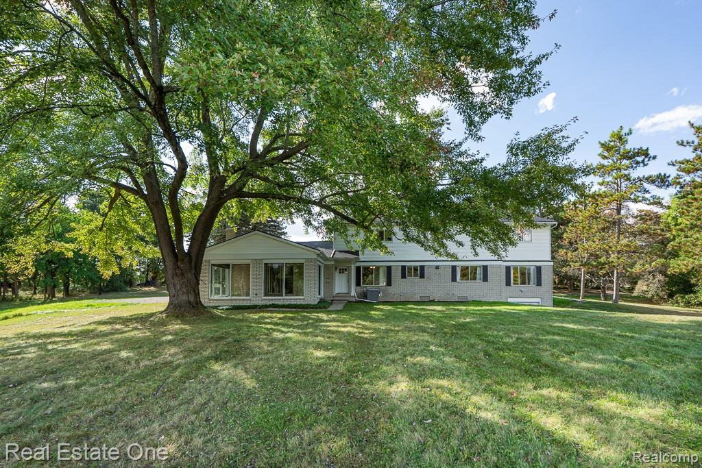 2995 Hadden Road