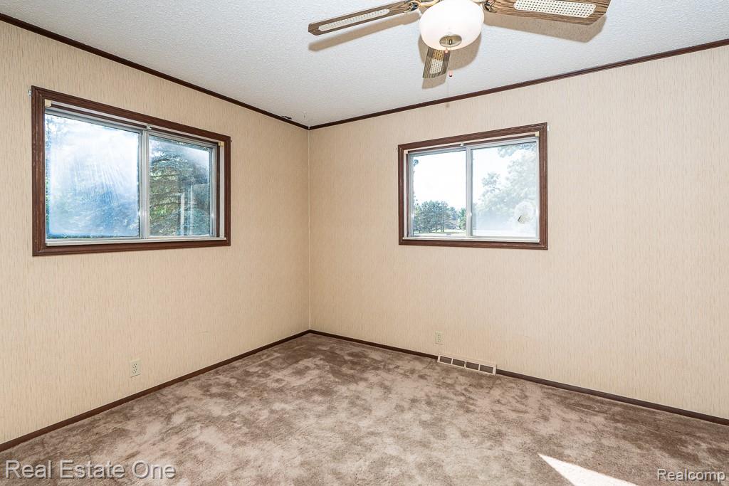 2995 Hadden Road