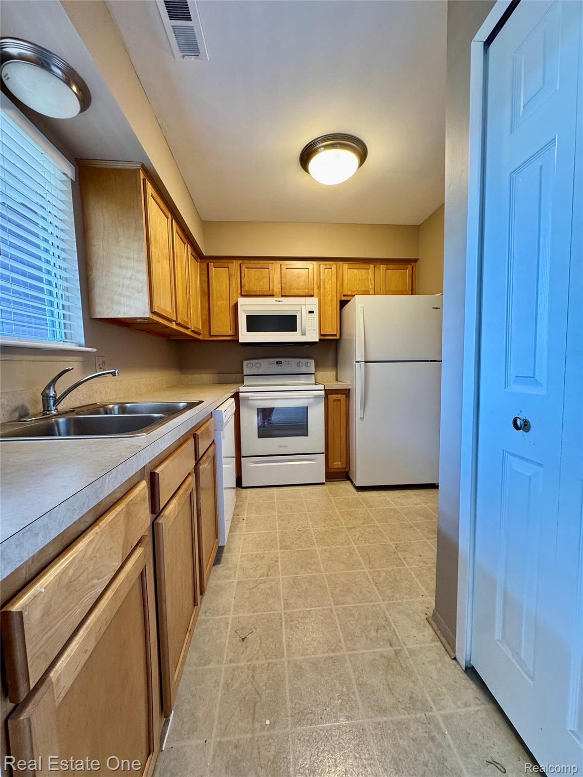 1579 Oneil Circle Unit: 145
