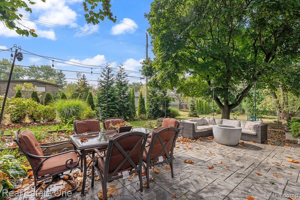4203 Sugar Grove Court