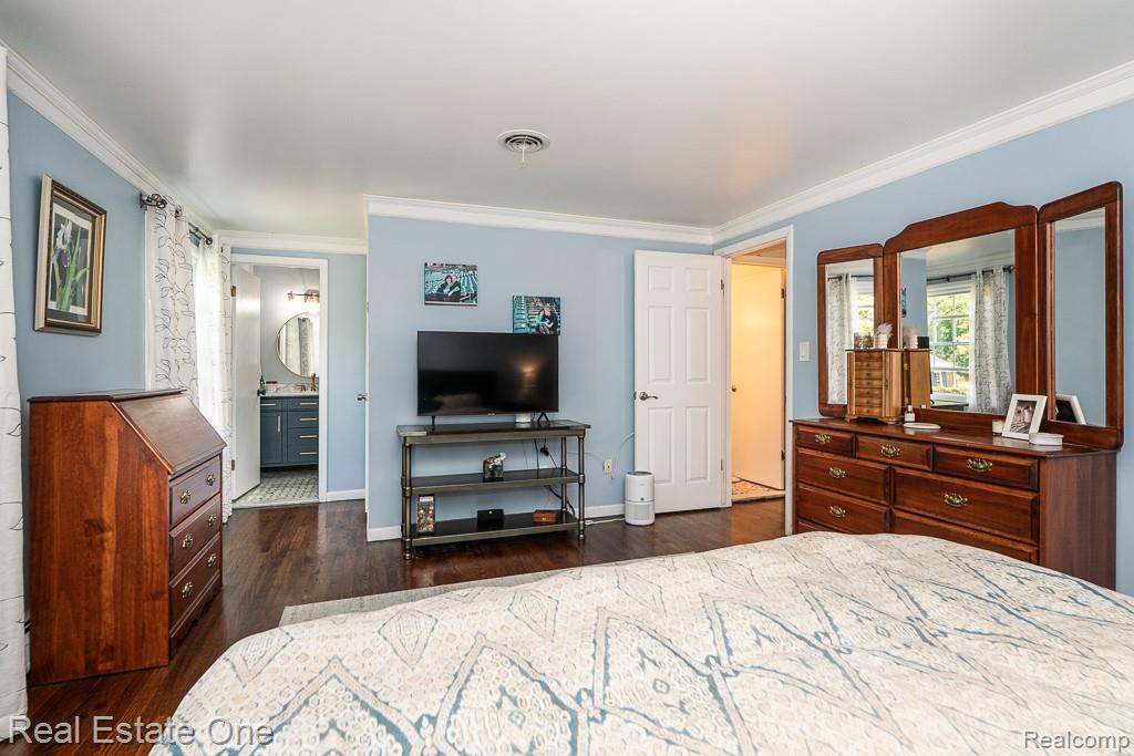 4203 Sugar Grove Court