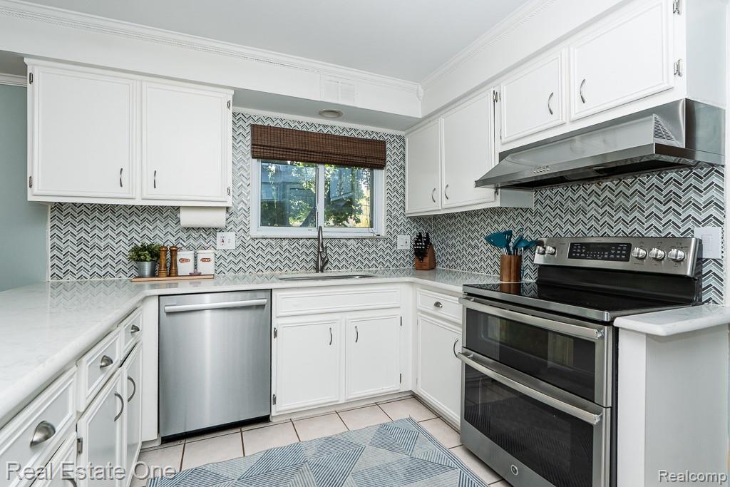 4203 Sugar Grove Court