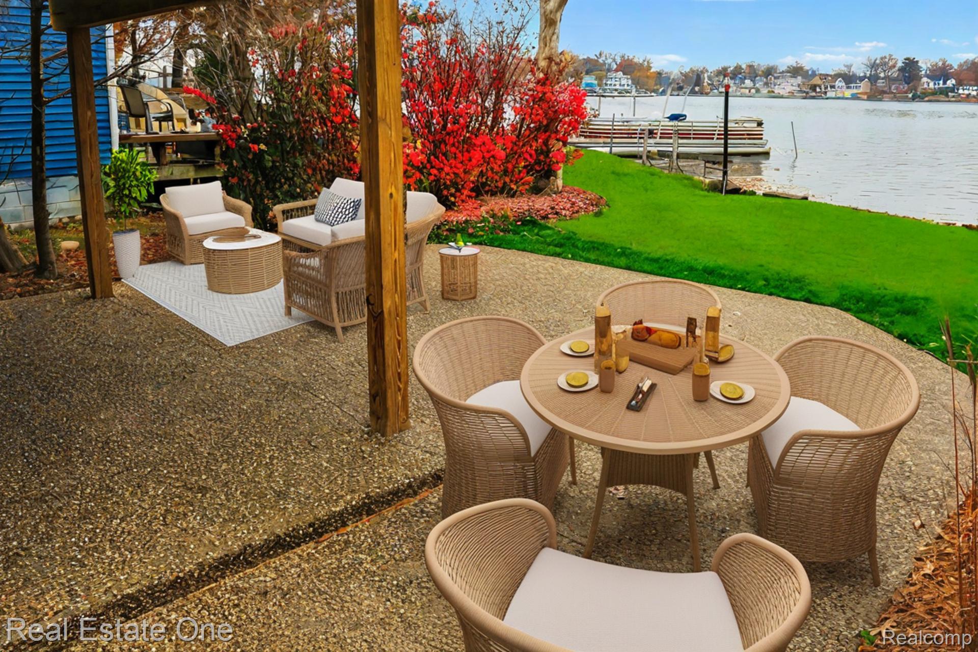 121 N North Shore Drive