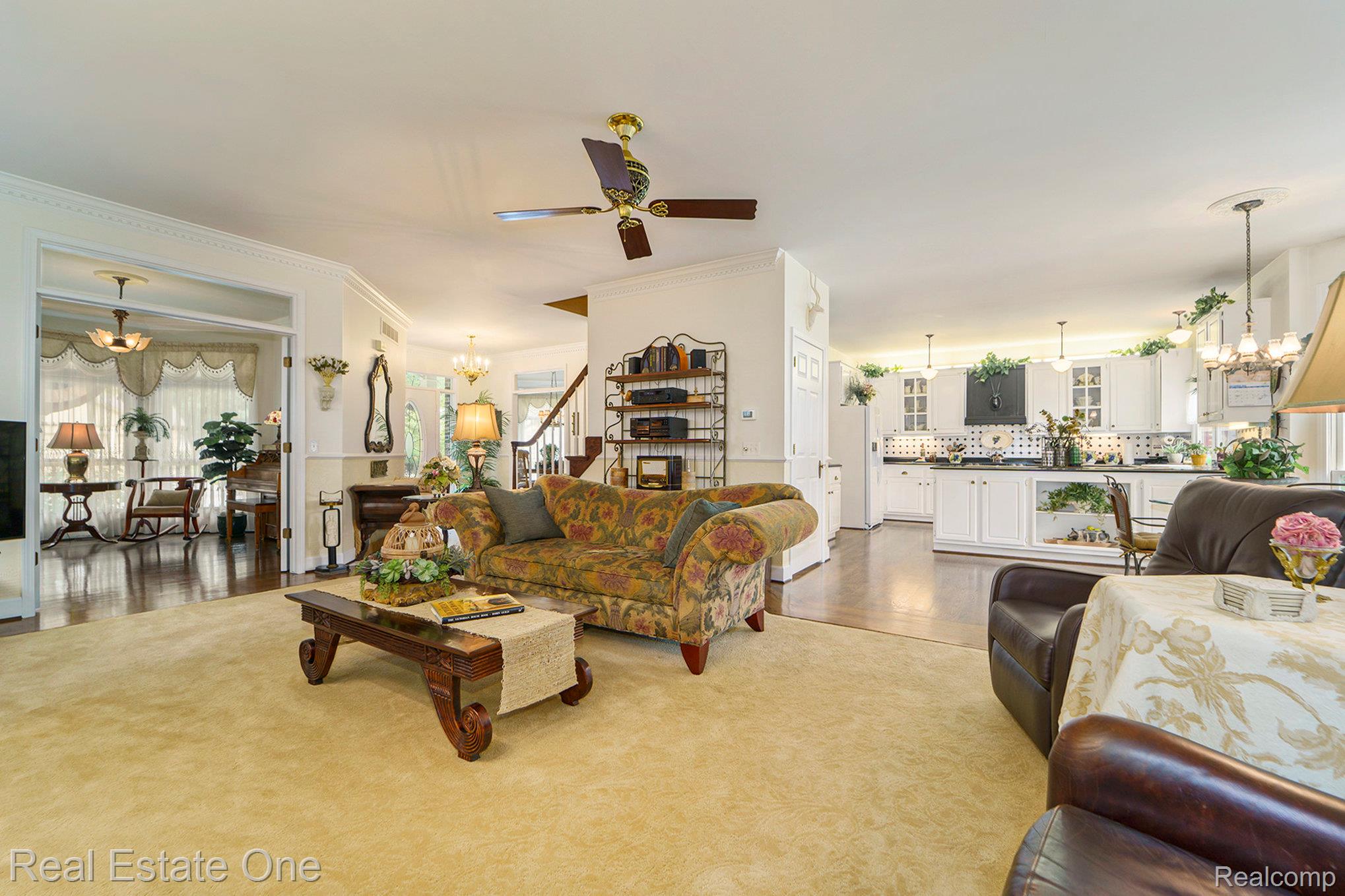 6764 Redford Circle