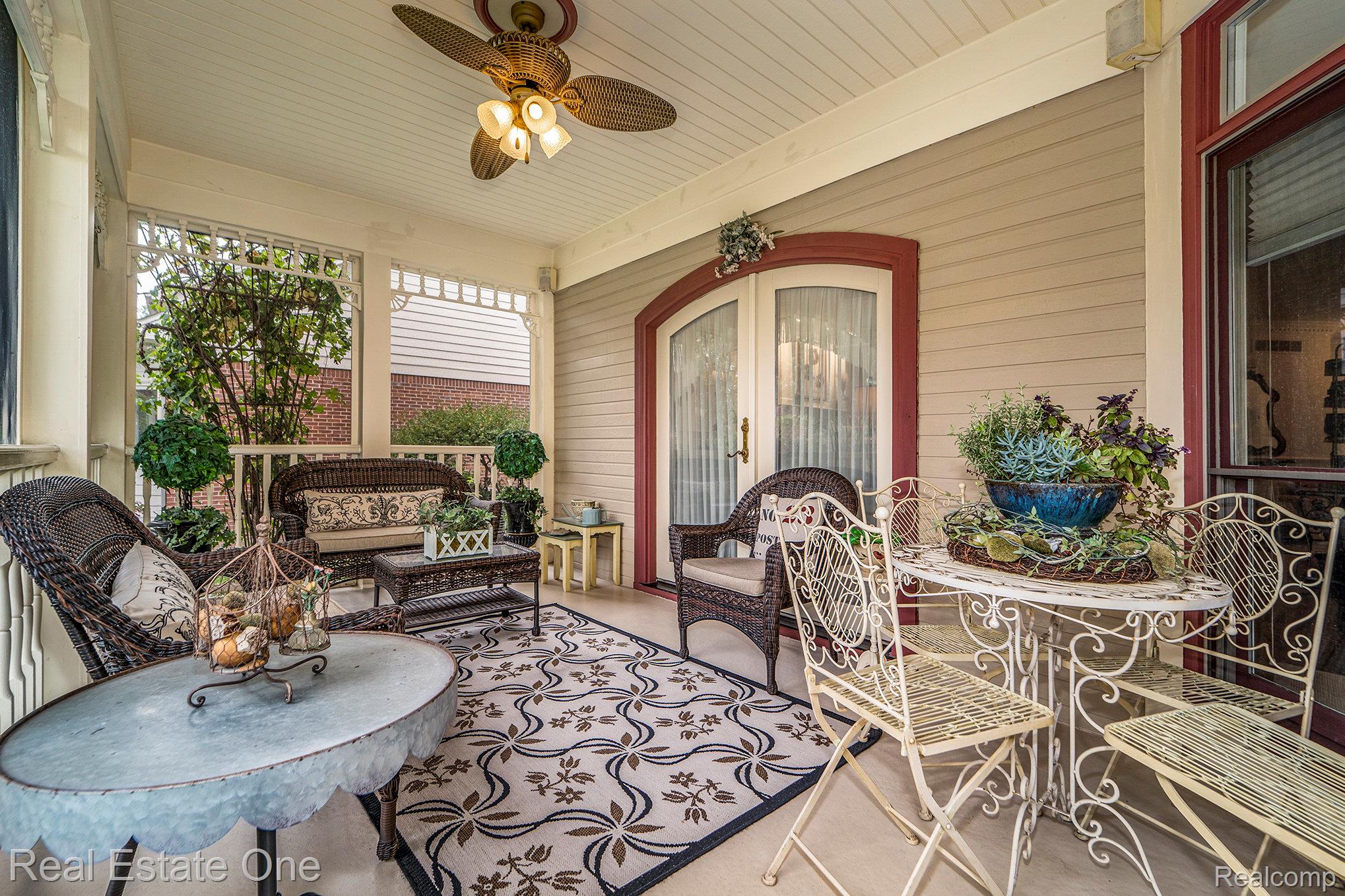 6764 Redford Circle