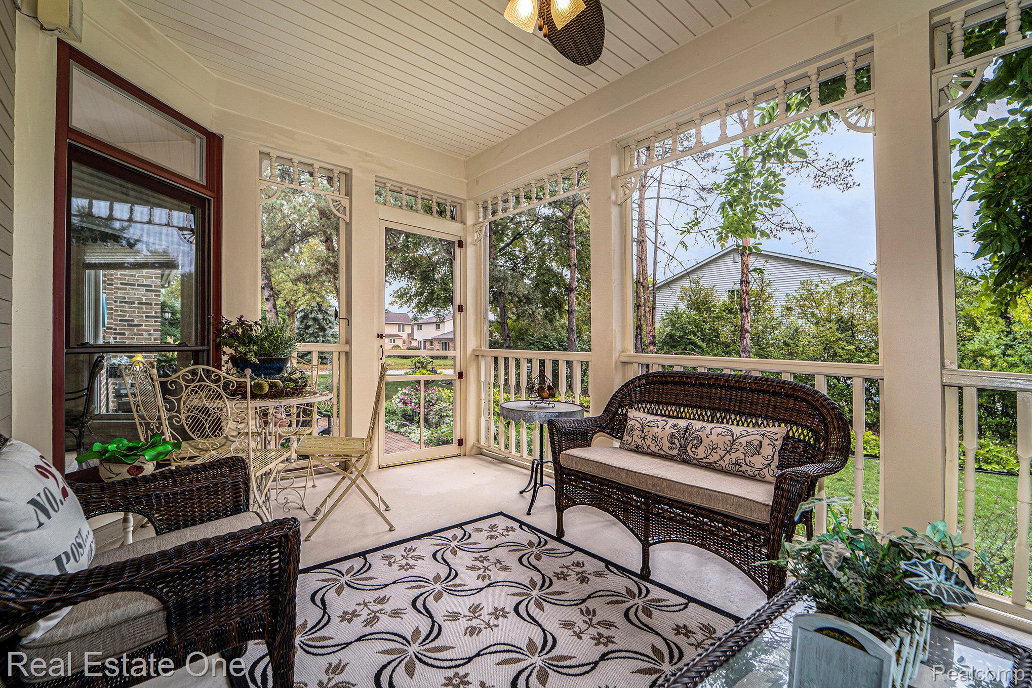 6764 Redford Circle