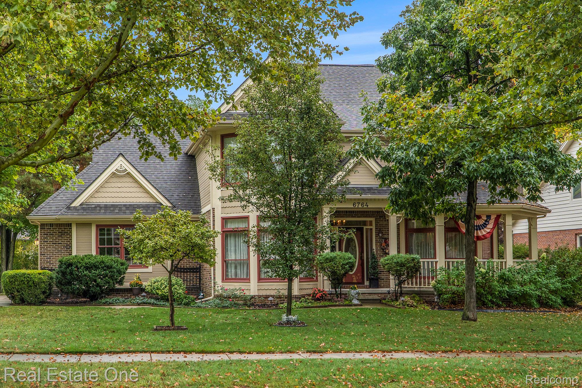 6764 Redford Circle
