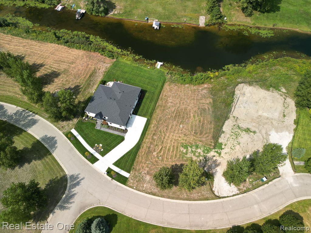 1904 SANDY SHORES Drive