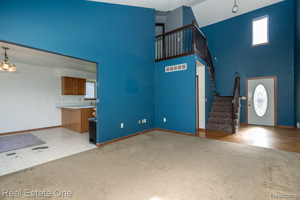 48749 Smokey Glen Court