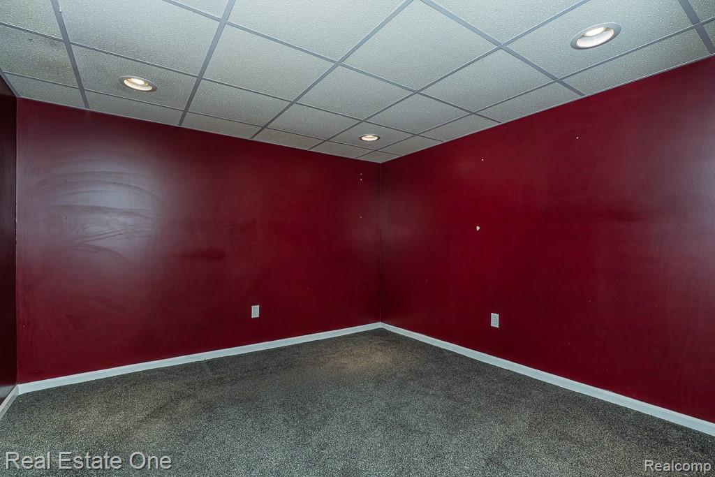 48749 Smokey Glen Court