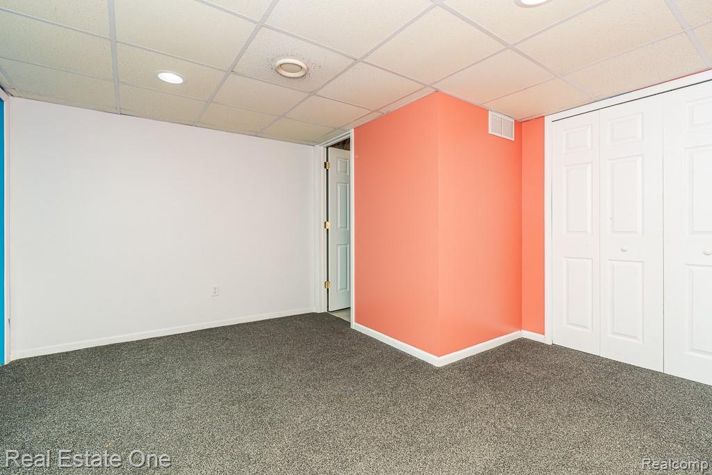 48749 Smokey Glen Court