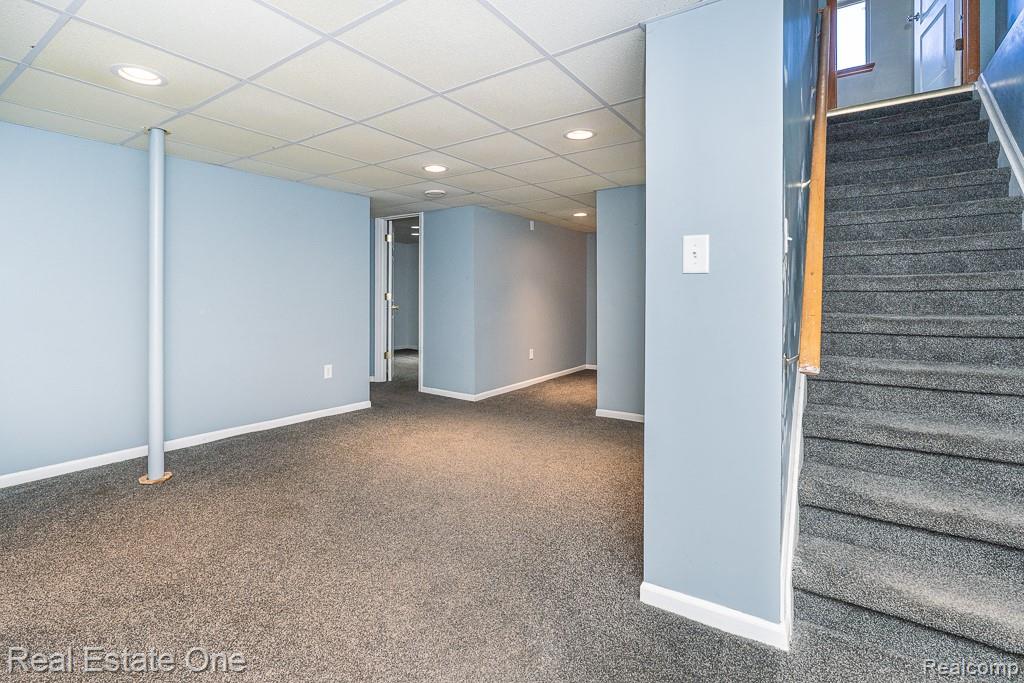 48749 Smokey Glen Court