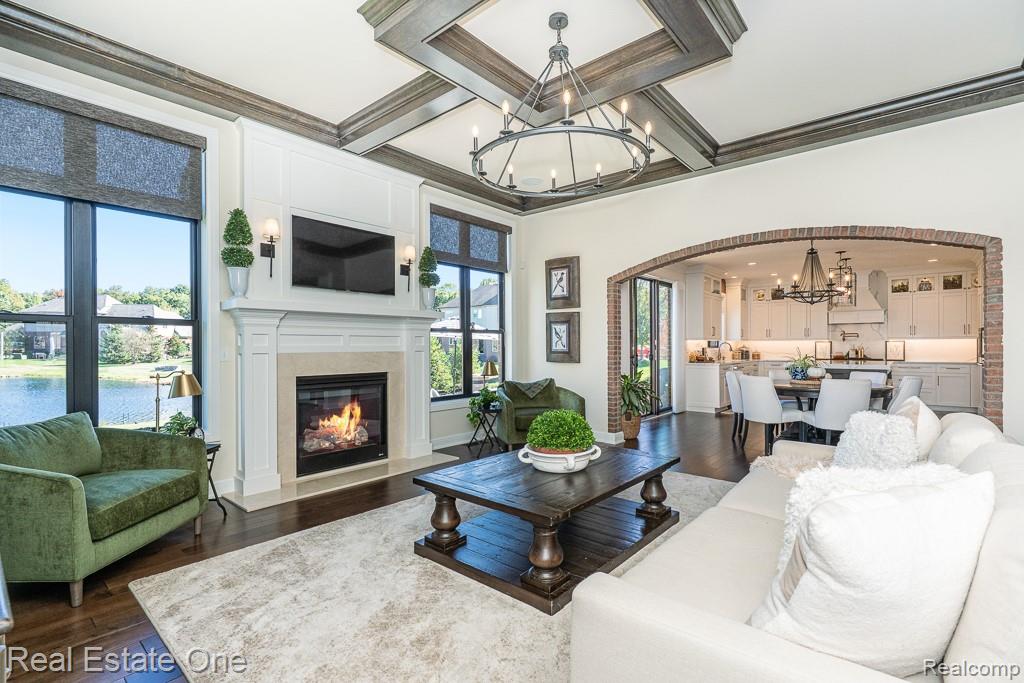 3435 Royal Berkshire Lane
