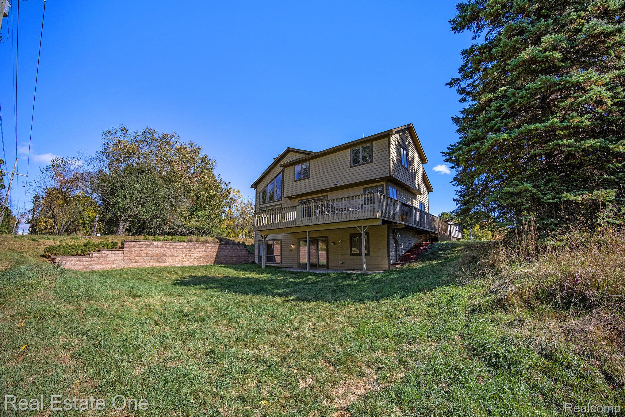 1083 N Livernois Road
