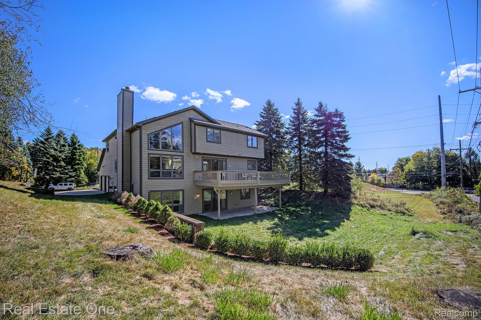 1083 N Livernois Road