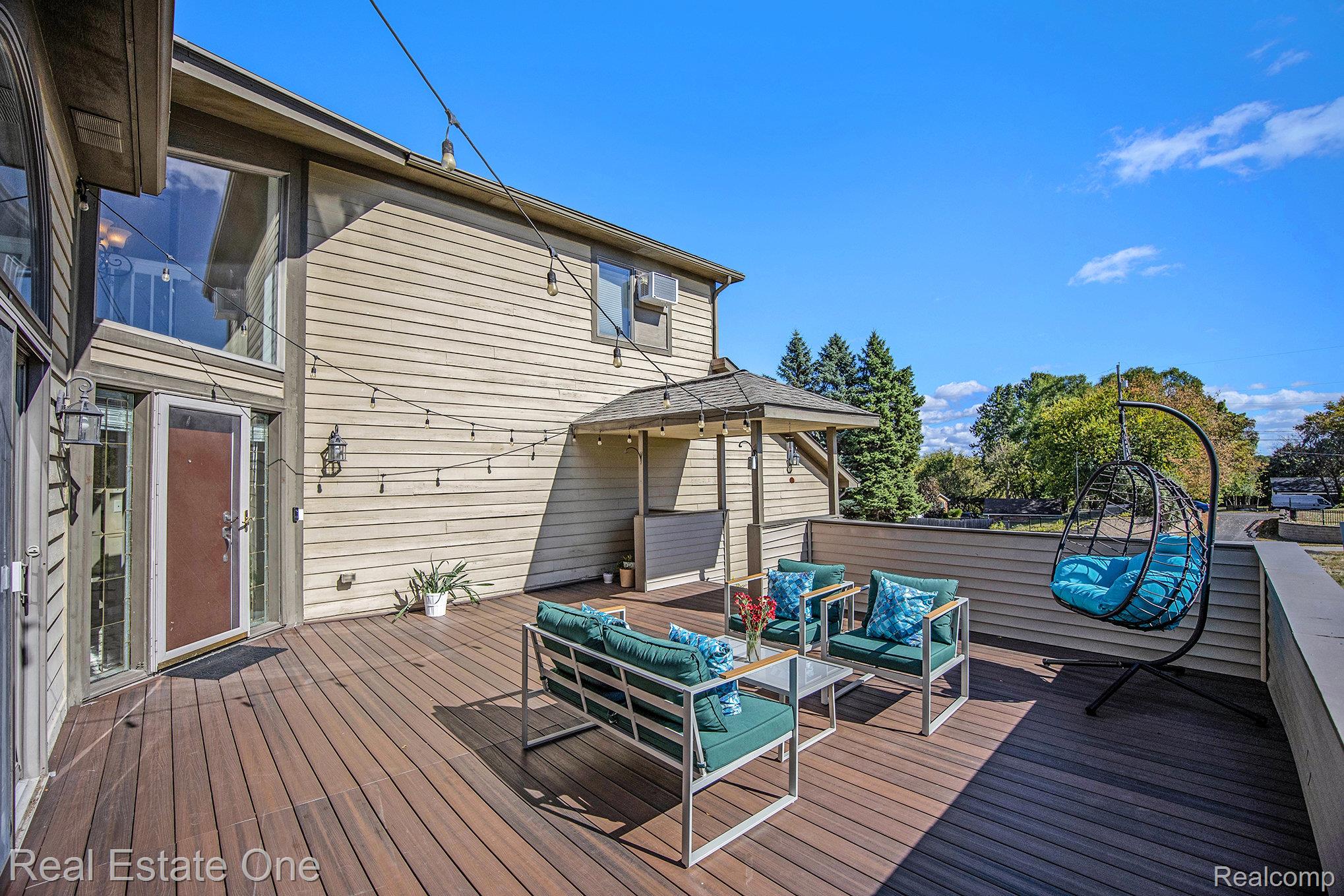 1083 N Livernois Road