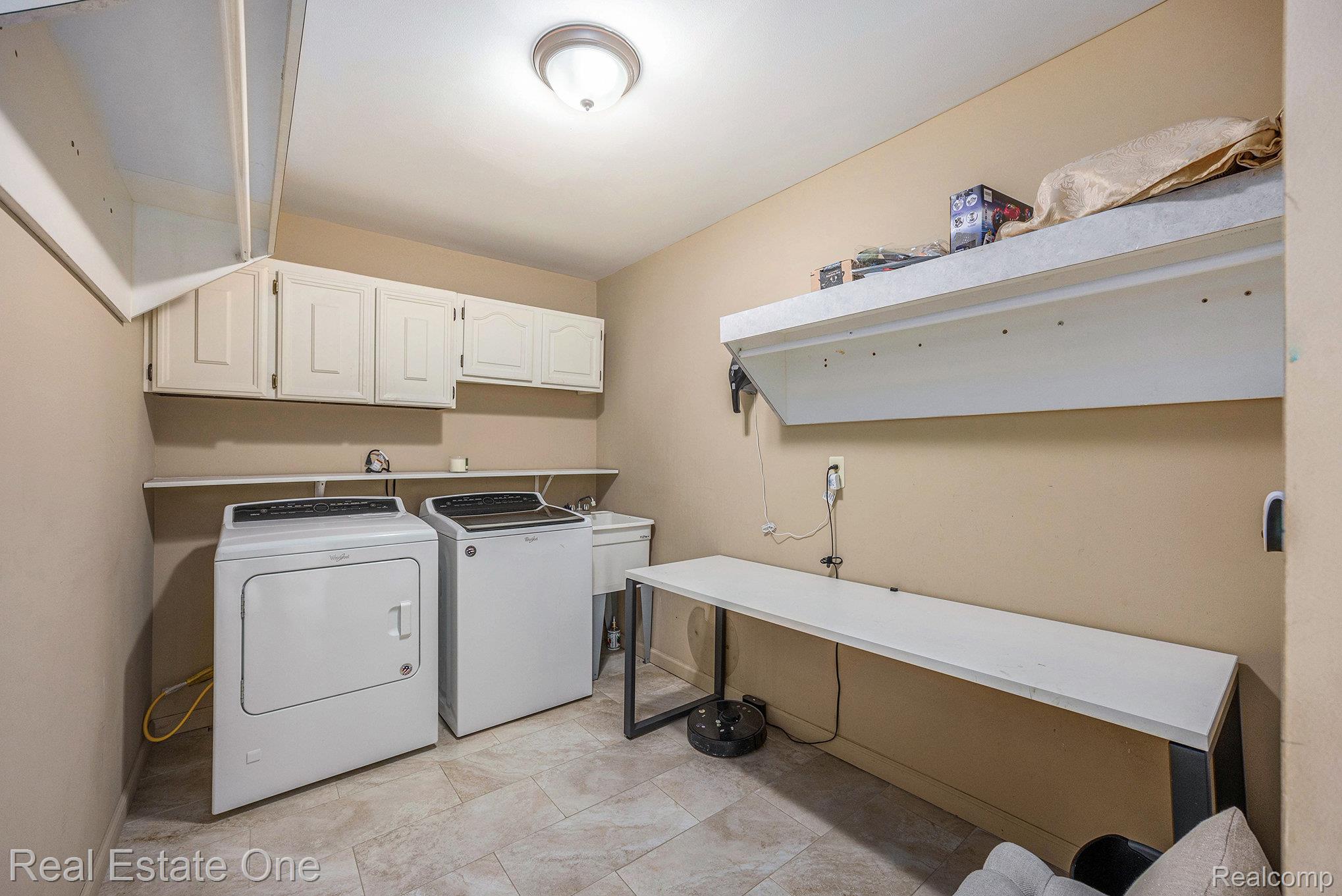 1083 N Livernois Road