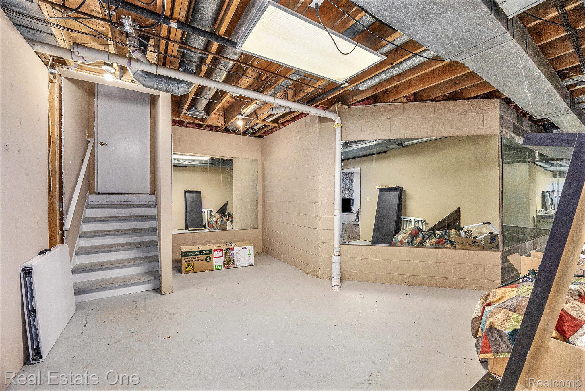 1083 N Livernois Road