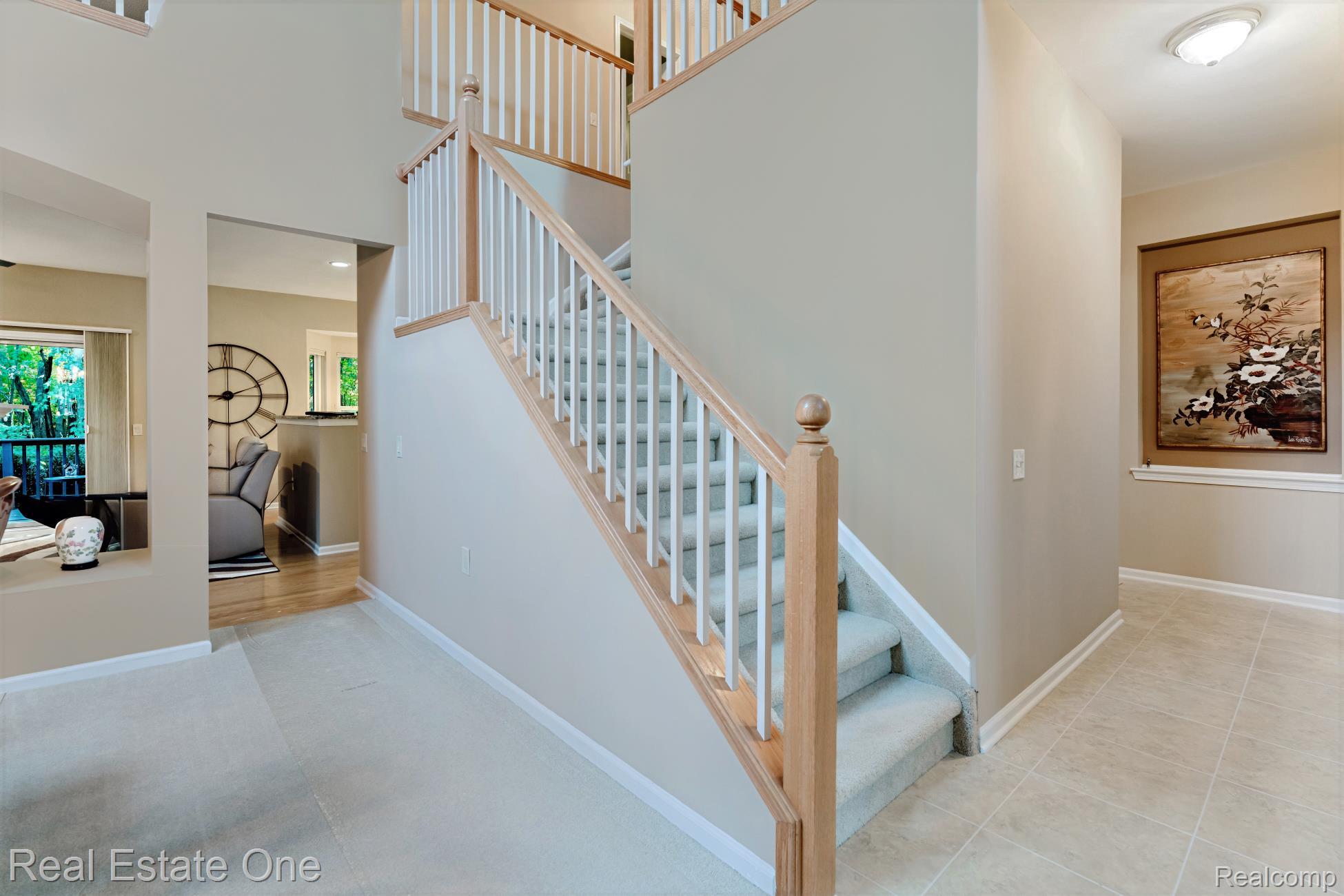 3890 Hillsdale Drive