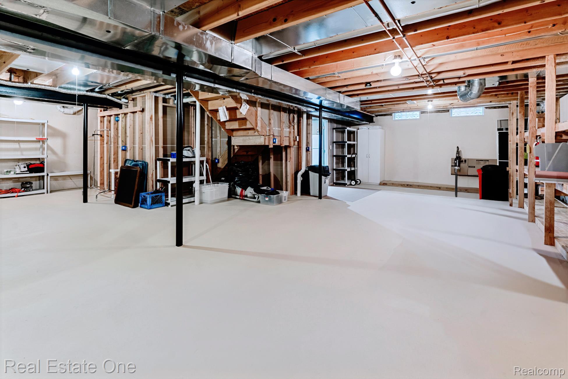 3890 Hillsdale Drive