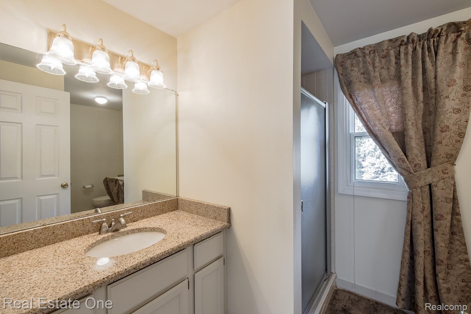 1536 Royal Crescent Street