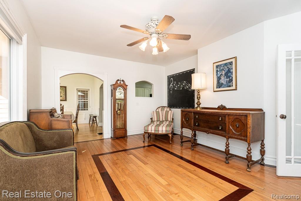629 N Calhoun Street
