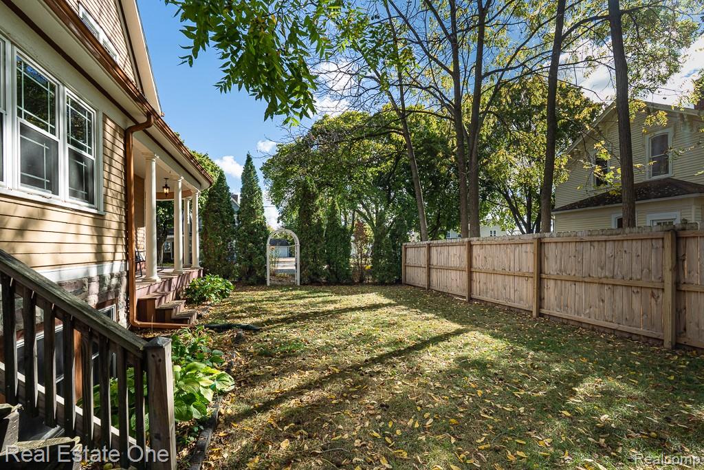 629 N Calhoun Street