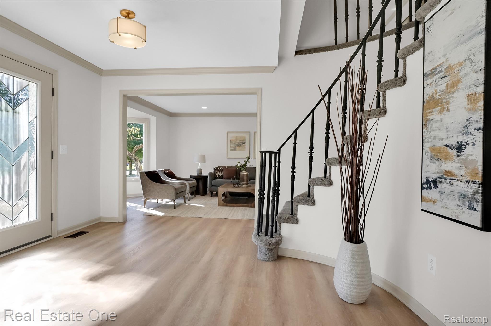 5275 Cheltenham Drive