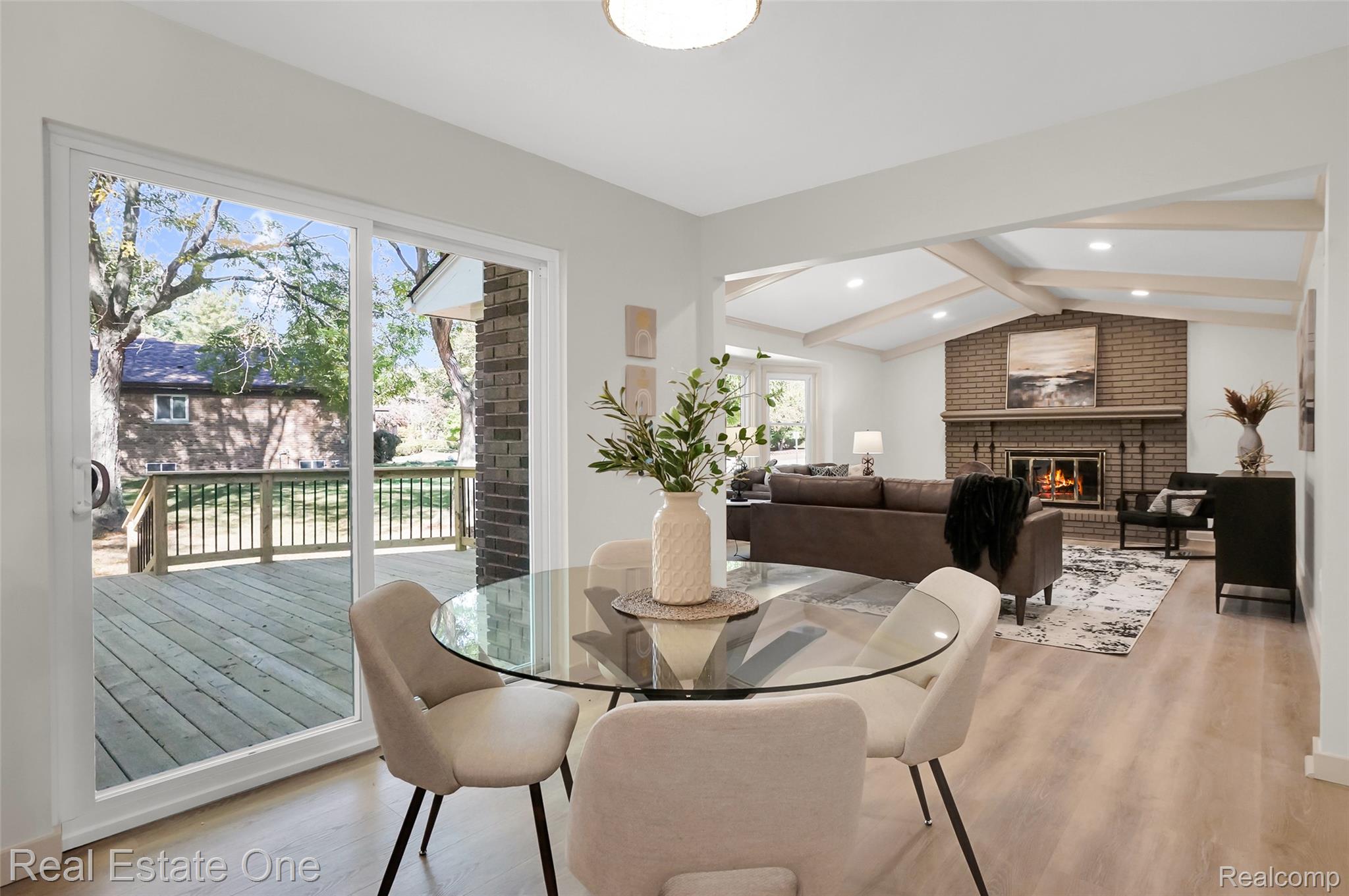 5275 Cheltenham Drive