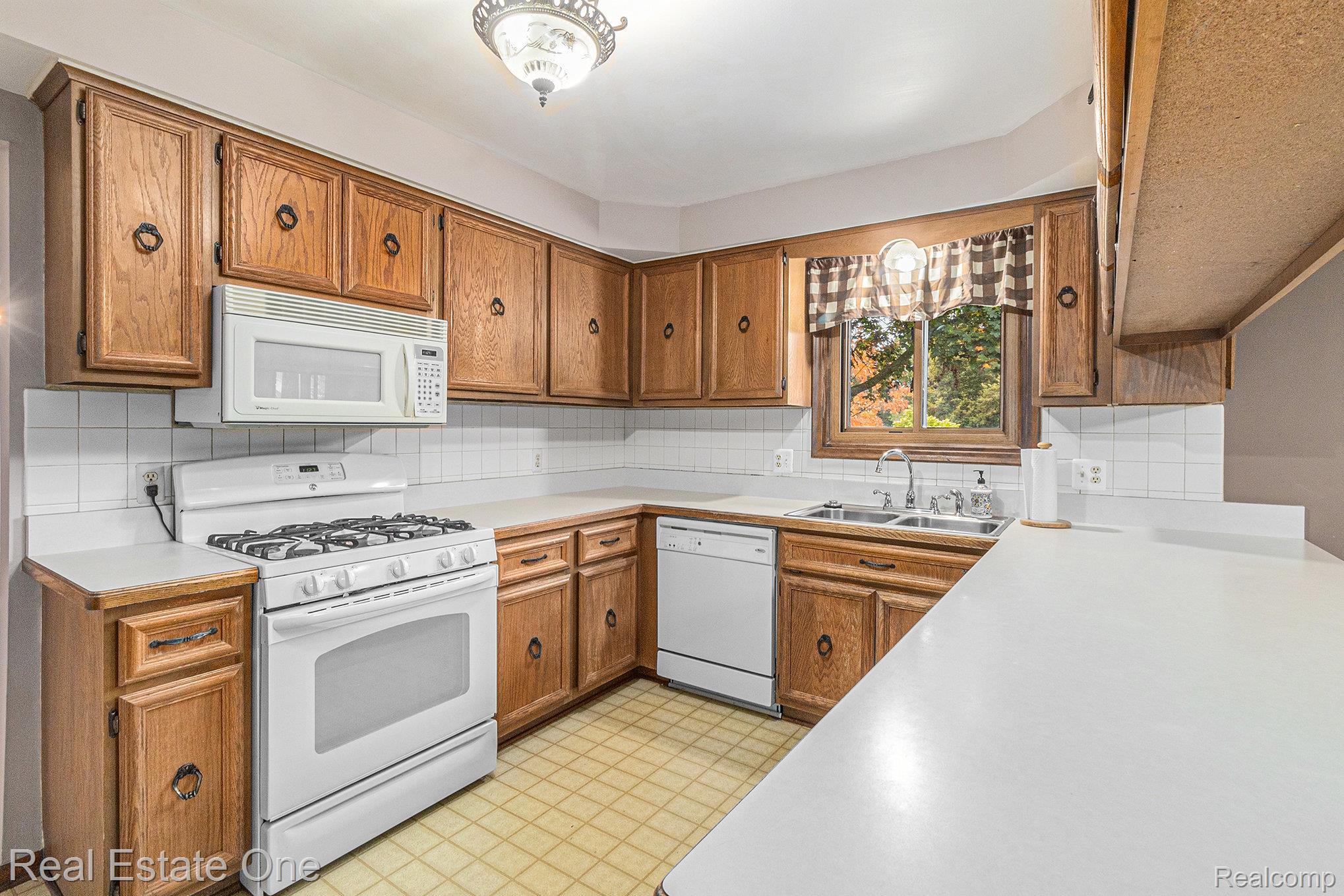 61631 Spring Circle Trail