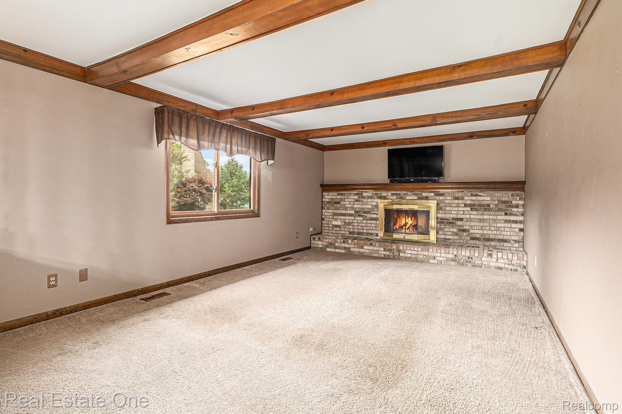 61631 Spring Circle Trail