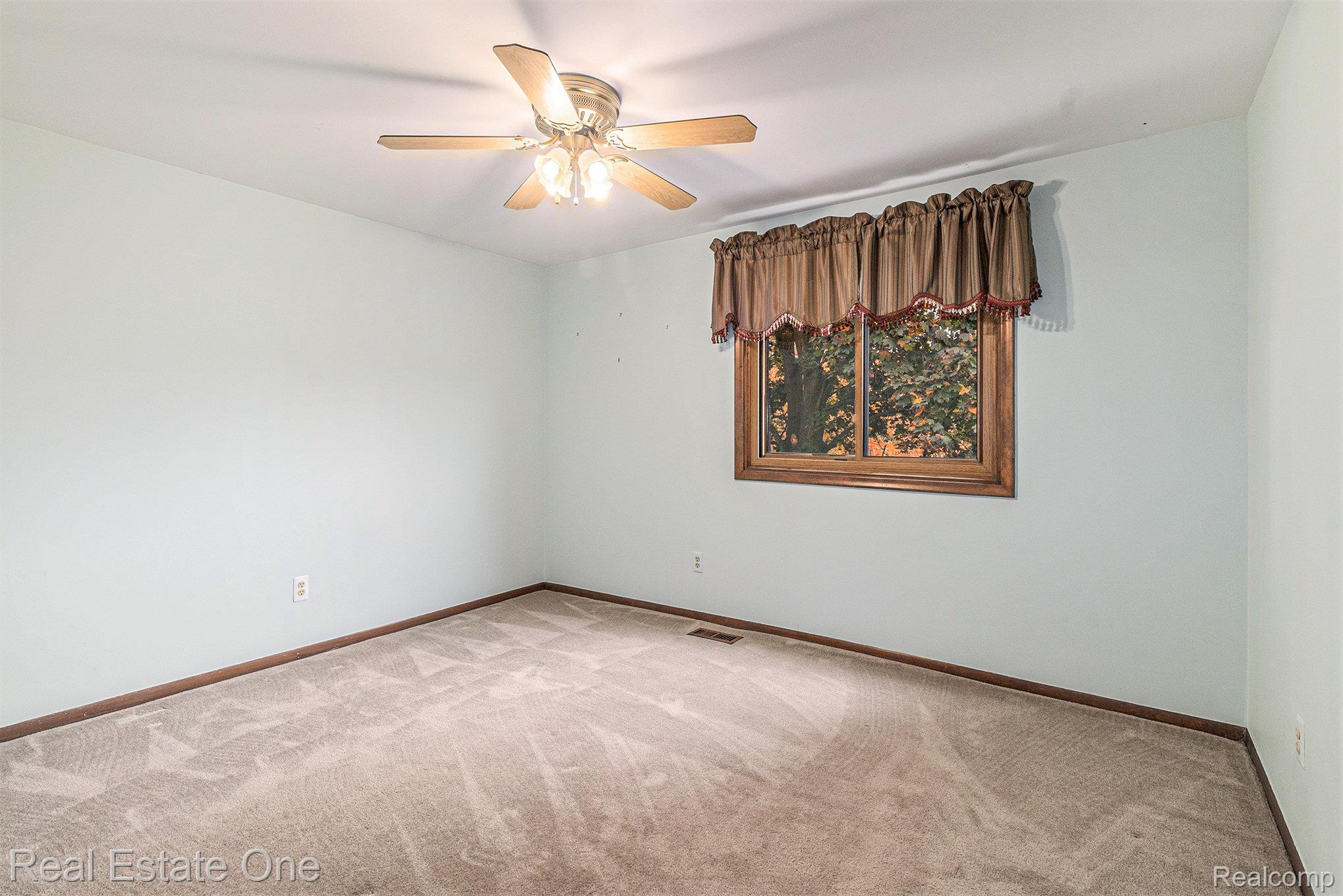 61631 Spring Circle Trail
