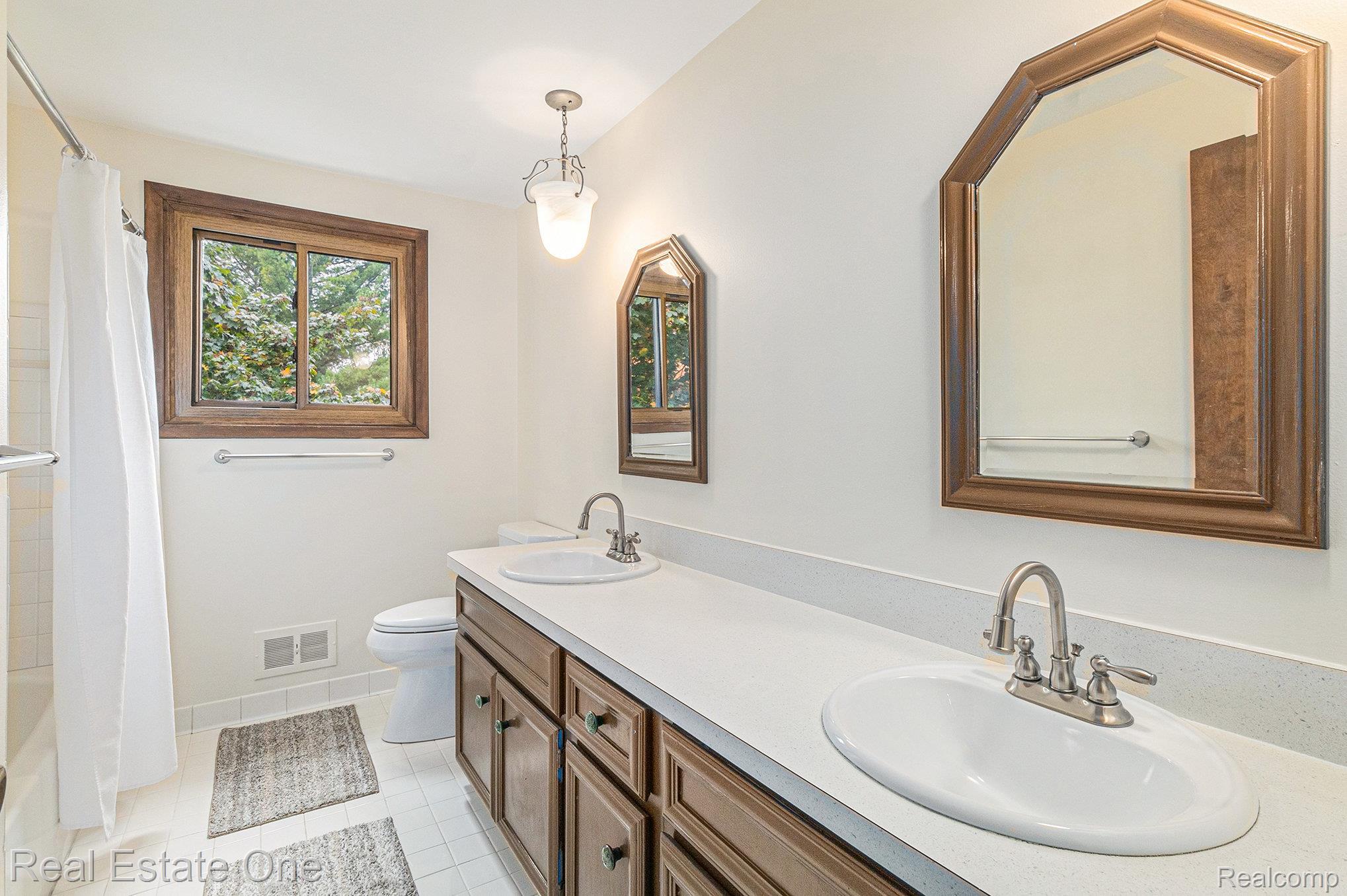 61631 Spring Circle Trail