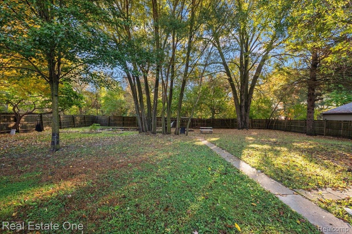 4078 N State Road