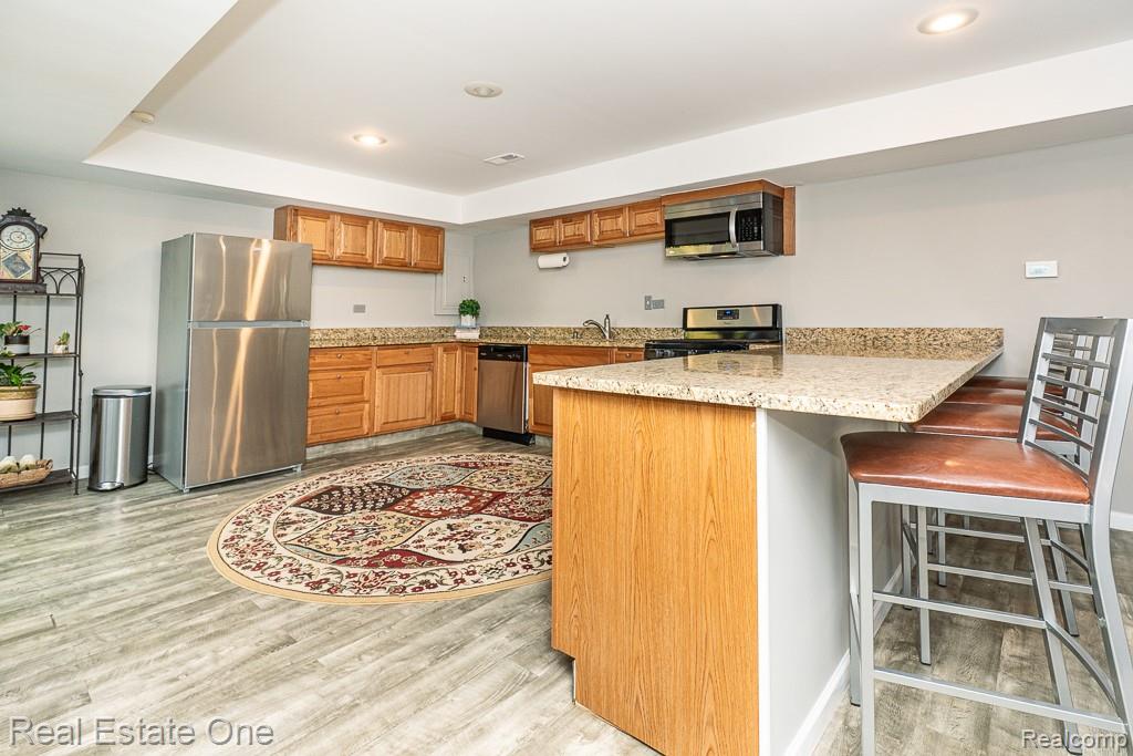 1375 Nokomis Way