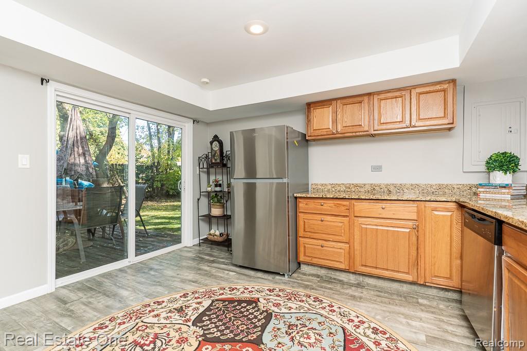 1375 Nokomis Way