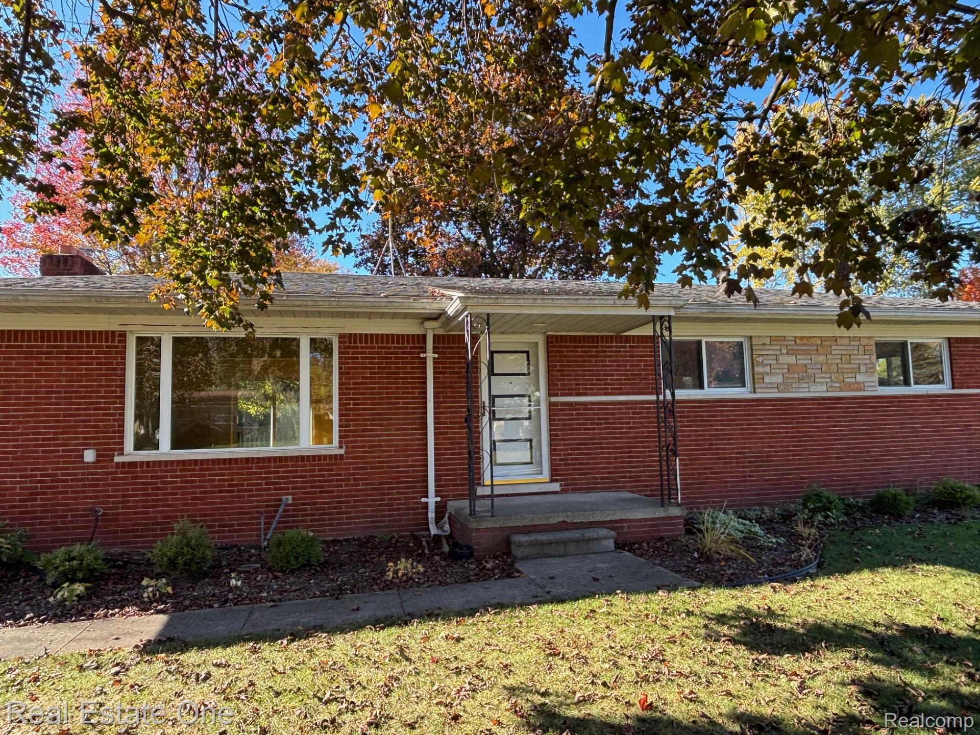 2927 Huntington Park Drive