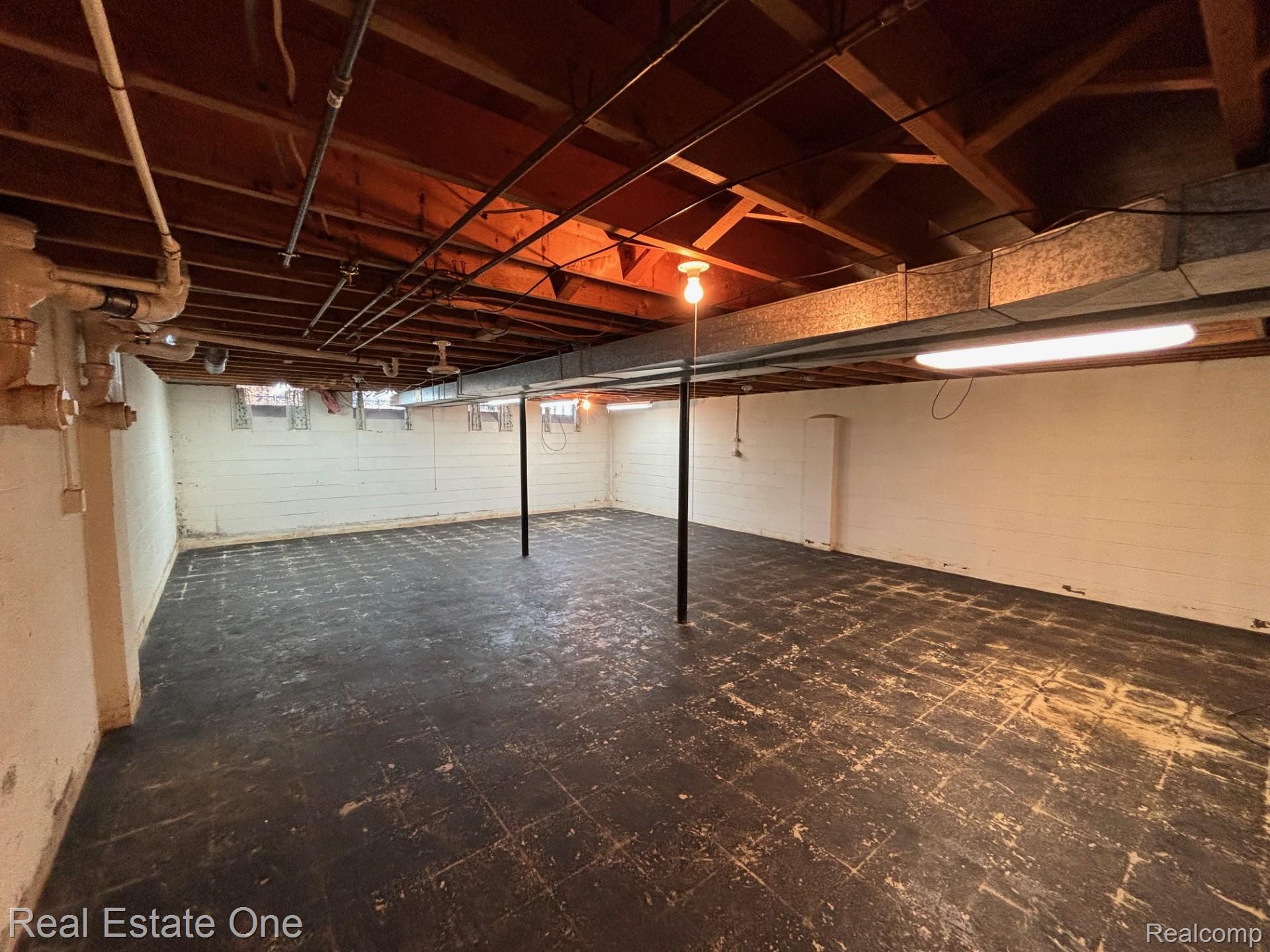 2927 Huntington Park Drive