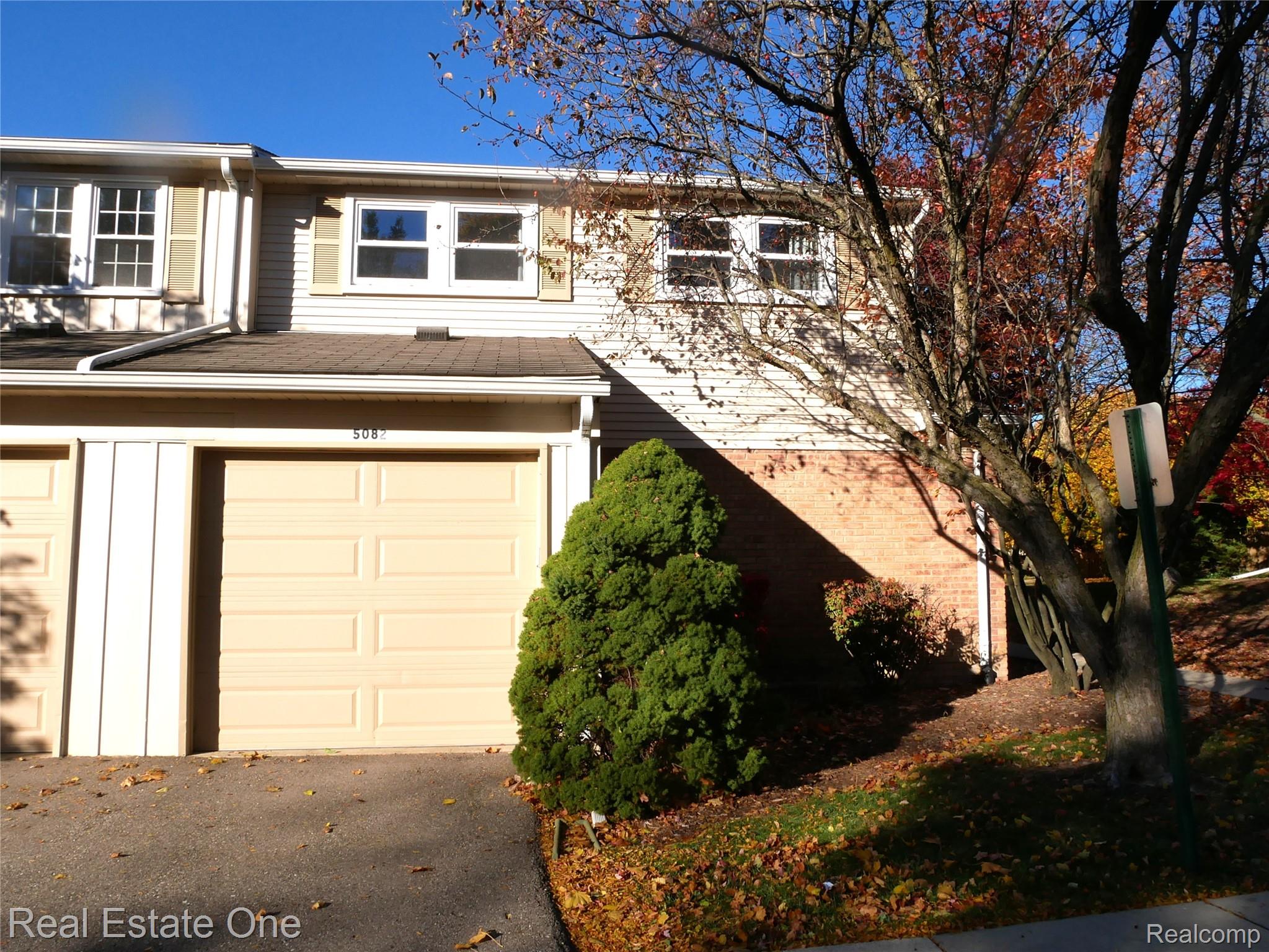 5082 Buckingham